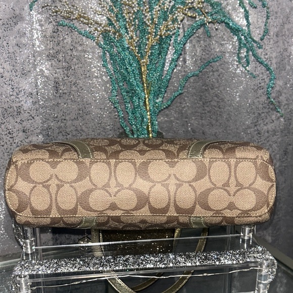 Coach Brown and Gold Tote Bag - Picture 8 of 14